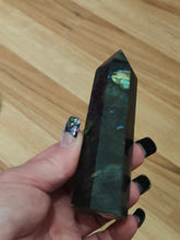 Load image into Gallery viewer, Labradorite Point P.I #184