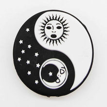 Load image into Gallery viewer, Beads - Silicone Focal #3