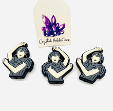 Load image into Gallery viewer, Beads - Silicone Focal Reduced to Clear