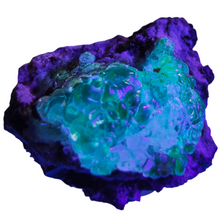 Load image into Gallery viewer, Mexican Hyalite Opal # 87