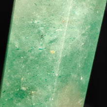 Load image into Gallery viewer, Green Strawberry Point # 90