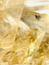 Load image into Gallery viewer, Smoky Clear Quartz Freeform # 121