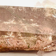 Load image into Gallery viewer, Scenic Garden Quartz Point #15