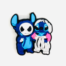 Load image into Gallery viewer, Beads - Silicone Focal #3