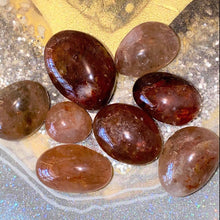 Load image into Gallery viewer, Fire Quartz Tumble