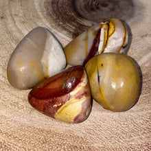 Load image into Gallery viewer, Mookaite Jasper Tumble