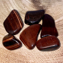 Load image into Gallery viewer, Red Tiger's Eye Tumble