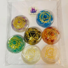 Load image into Gallery viewer, Chakra Chip Orgone Resin Set