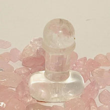 Load image into Gallery viewer, Clear Quartz Pecker