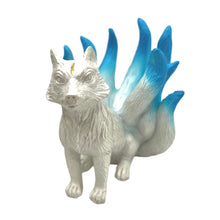 Load image into Gallery viewer, Resin Nine Tail Fox Sphere Stand
