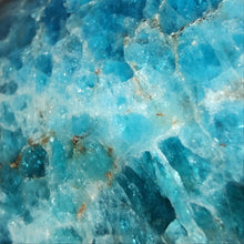 Load image into Gallery viewer, Apatite Egg # 169

