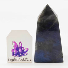 Load image into Gallery viewer, Labradorite Point # 46
