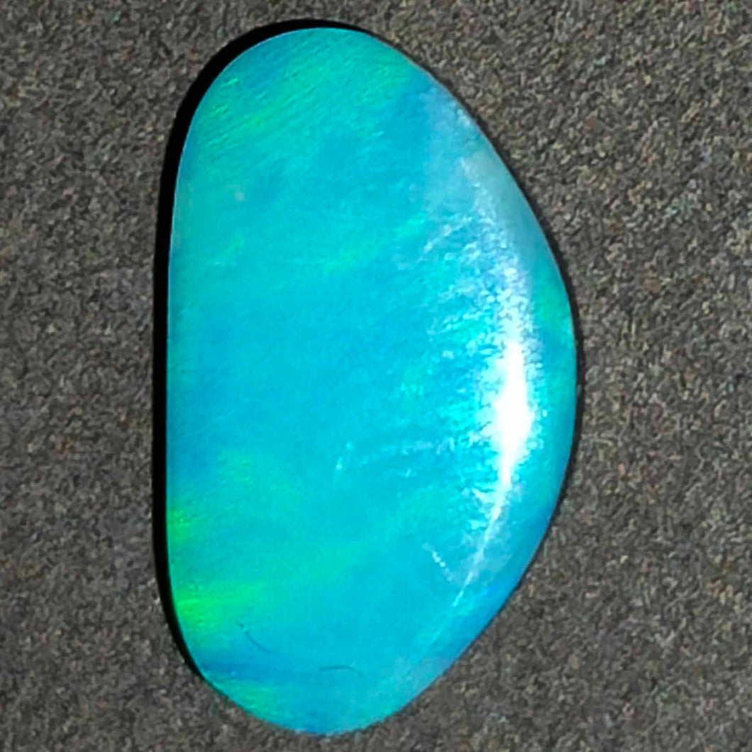 White Cliffs Opal - Doublet Blue/Green # 18