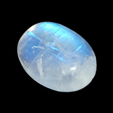 Load image into Gallery viewer, Moonstone Oval Gemstone # 97
