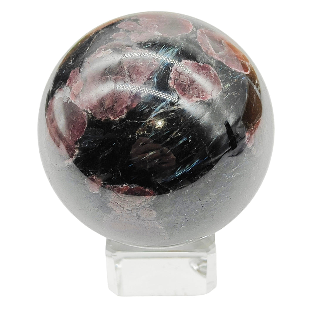 Arfvedsonite + Garnet Sphere # 123