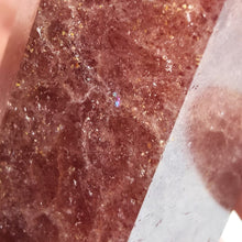 Load image into Gallery viewer, Strawberry Quartz Point # 131
