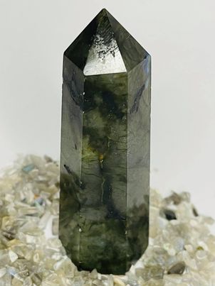 Labradorite Point #113