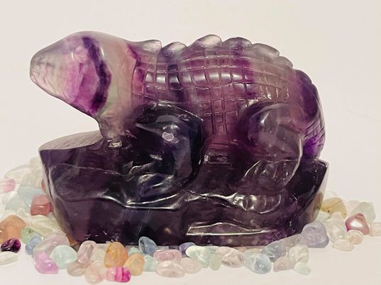 Rainbow Fluorite Lizard # 175