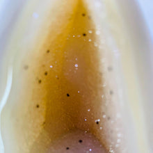 Load image into Gallery viewer, Agate Druzy Egg # 76
