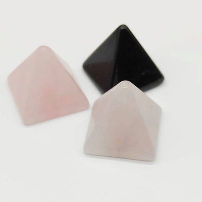 Midi Crystal Pyramids