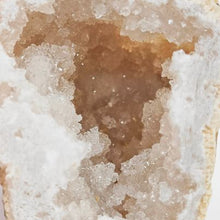 Load image into Gallery viewer, Quartz Geode # 92
