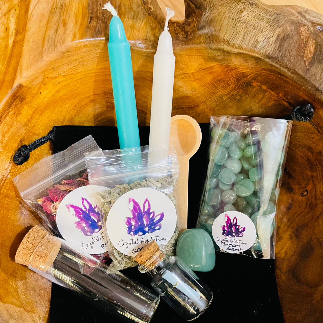 Witches Mystery Kit