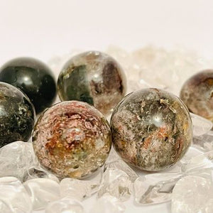 Scenic Garden Quartz Mini Spheres